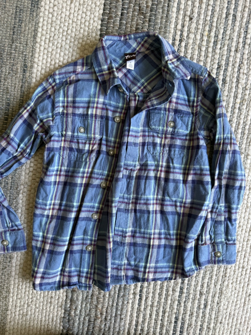 Casual Men's Blue Plaid Button-Down Shirt - Lightweight Flannel